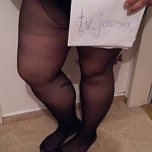 Das erste Bild von gecofr's Galerie - mal wieder in Nylons. Wie jeden tag eben