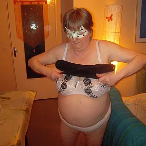 QUAND MA FEMME SE LEVE Galeriebild