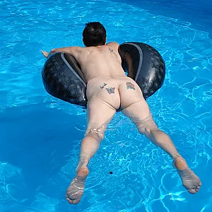 First image of otty61's Gallery - pool