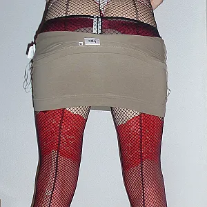 Red & Net I Galeriebild