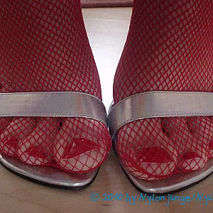 The red netpantyhose gallery image