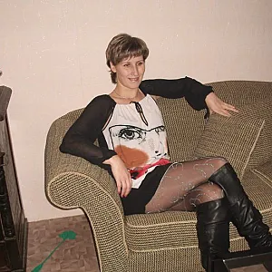 жена  собирается гулять  окончание Galeriebild