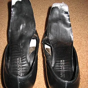 nylonfeets of a footmistress gallery image