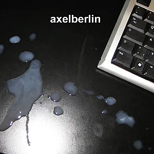 First image of axelberlin's Gallery - horny at pornturbo