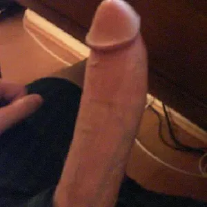 FATCOCK CUMSHOW 1/2 gallery image