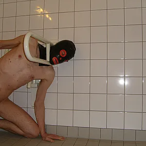 Benutzung in Grossraumtoilette Galeriebild