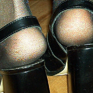 awesome pantyhose and feets gallery image