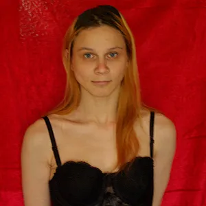 Katja in Unterwäsche Galeriebild