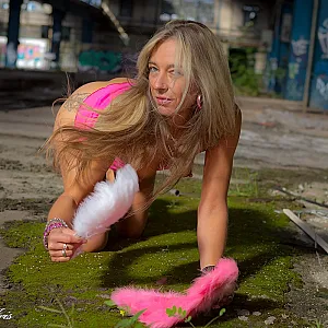 pink gallery image