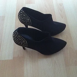 shoes gallery image