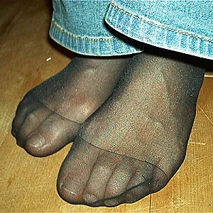dominating nylonfeets gallery image