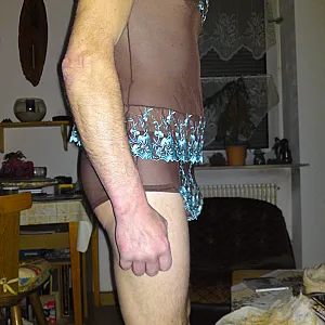 wanking gallery image