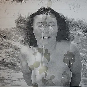 Erika ins Gesicht gespritzt Galeriebild