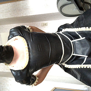 Latex Nutte Galeriebild