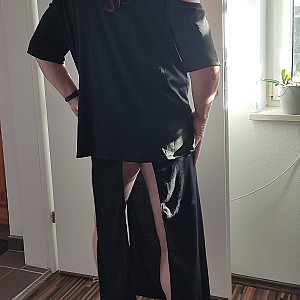 Lady in Black :-) Galeriebild