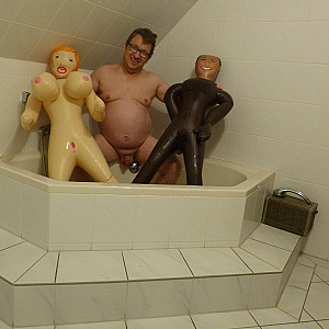55Paul55 und seine geilen Puppen Galeriebild