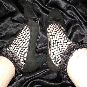 First image of WishGirl's Gallery - High heels and fishnet stockings