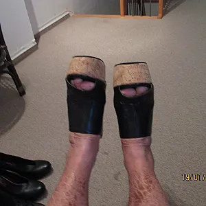 neue heels Galeriebild