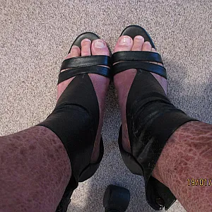 neue heels Galeriebild