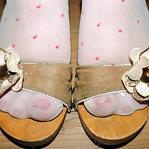 Fotze, Füße und Pünktschennylons Galeriebild