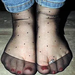 First image of Paar0365's Gallery - feets