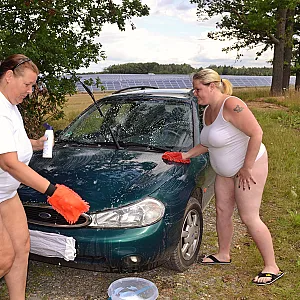 sexy Car-Wash 1-1 Galeriebild