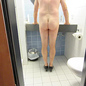 slave in motel 20 gallery image