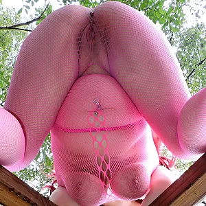 im Rosa Netzoutfit Teil 2 Galeriebild