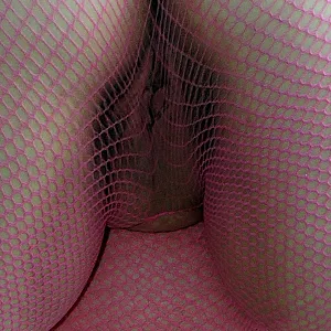 im Rosa Netzoutfit Teil 2 Galeriebild