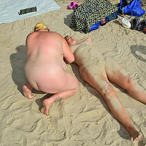 First image of crazy1963's Gallery - 2 lesbians play in the sand 1-2