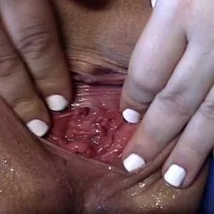 Pissloch, lange Schamlippen und sexy Fotze Galeriebild