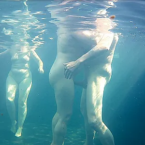 Was unter Wasser so alles passiert ... Galeriebild