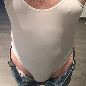 body gallery image