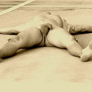 Outdoor.nackt Galeriebild
