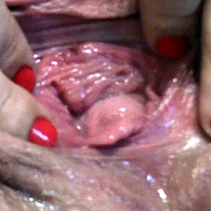 seducing cunt gallery image