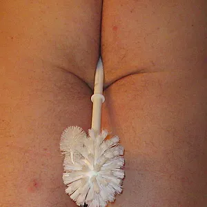 Das erste Bild von pekki0965's Galerie - Klobürste rein 03