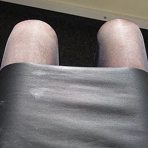 Leggings gallery image