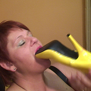 "Yellow high heels into my hot hole " gallery image