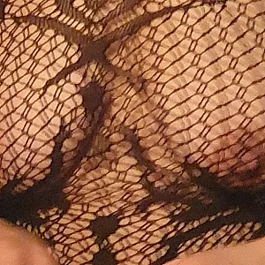 niplles and pierced pussy gallery image