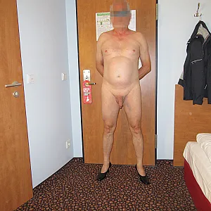Das erste Bild von pekki0965's Galerie - nackt im Hotel 02