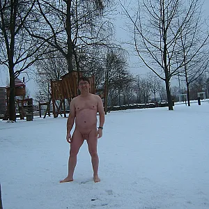 55Paul55 Ist Nackt  auch  im Winter Galeriebild