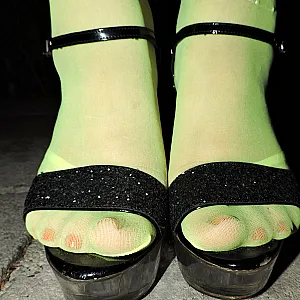 wifeycunt in shiny nylons gallery image