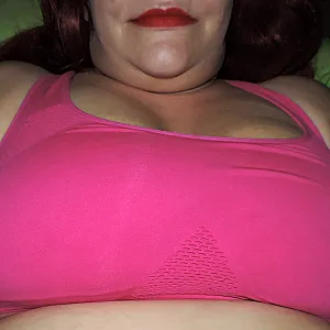 In pink mit Sexspielzeug Galeriebild