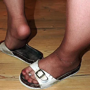 cunt, tits and nylons gallery image