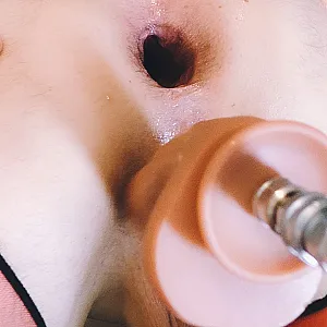cum on me gallery image