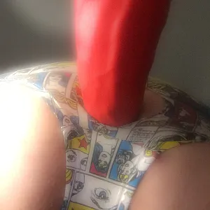 Üben mit meinem Dildo !! Galeriebild
