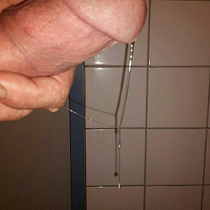 Das erste Bild von GeilerSchwanz30's Galerie - Geilen großen dicken Schwanz