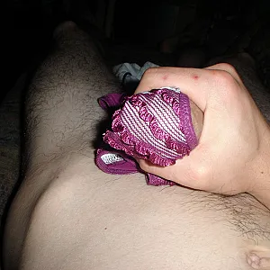 Lila Panty Galeriebild