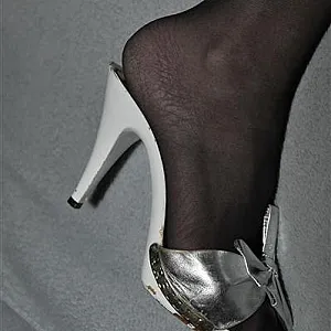 Nylonwhorebitch 01 gallery image