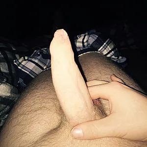 Das erste Bild von Domme18's Galerie - Mein jungschwanz :)